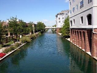 wedding by Canal Indianapolis as seen by American Wedding Photography